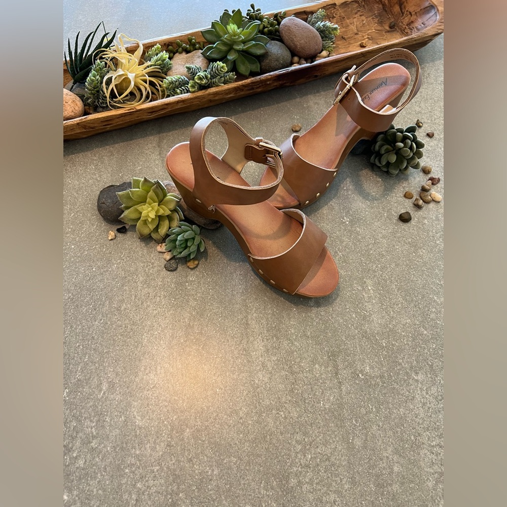 American Eagle Block Heel